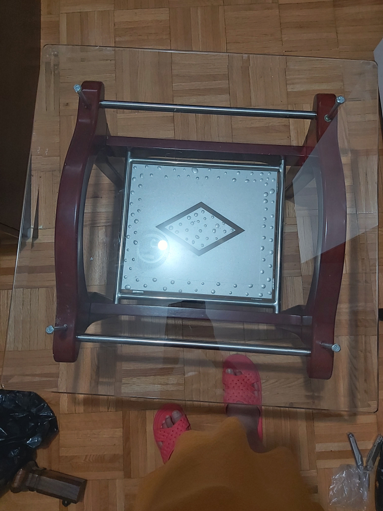 Moving Sale! Center Table - photo 5