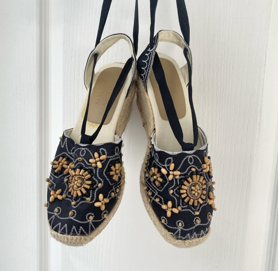 NEW - NYC Couture - Wrap Floral Beaded AR image indicator(5)