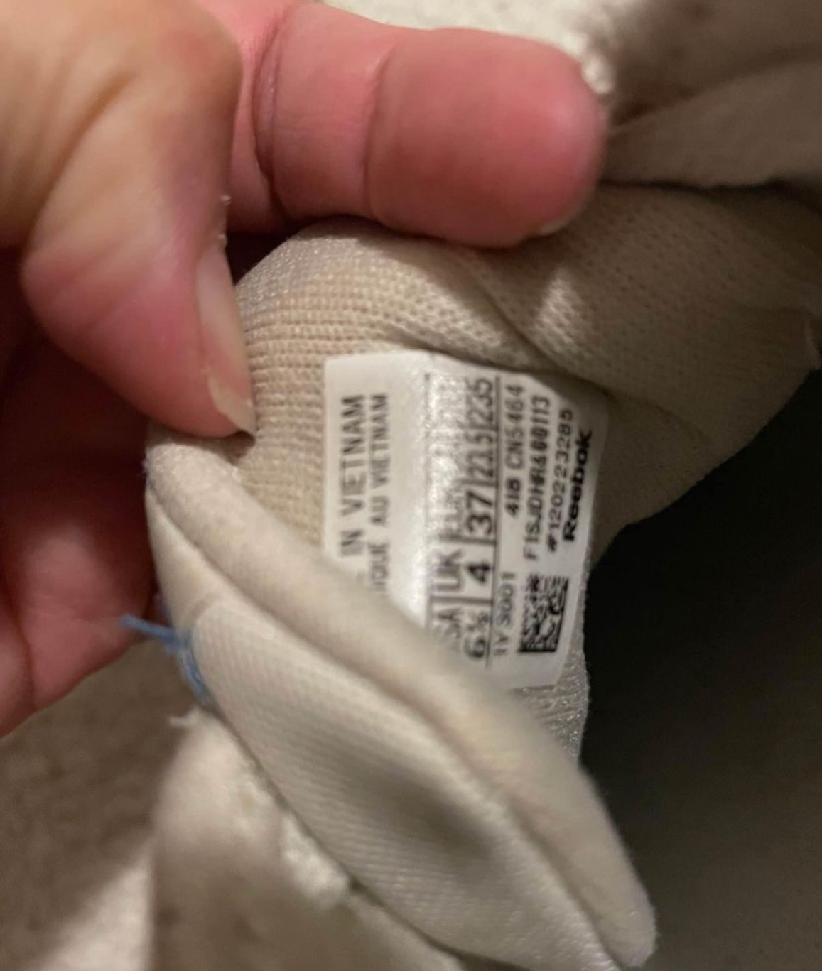 Reebok classics image indicator(3)