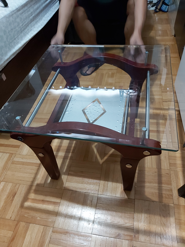 Moving Sale! Center Table - photo 3