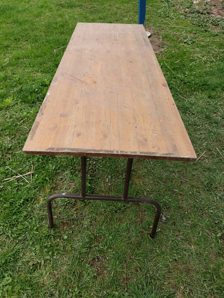 wood table - photo 4