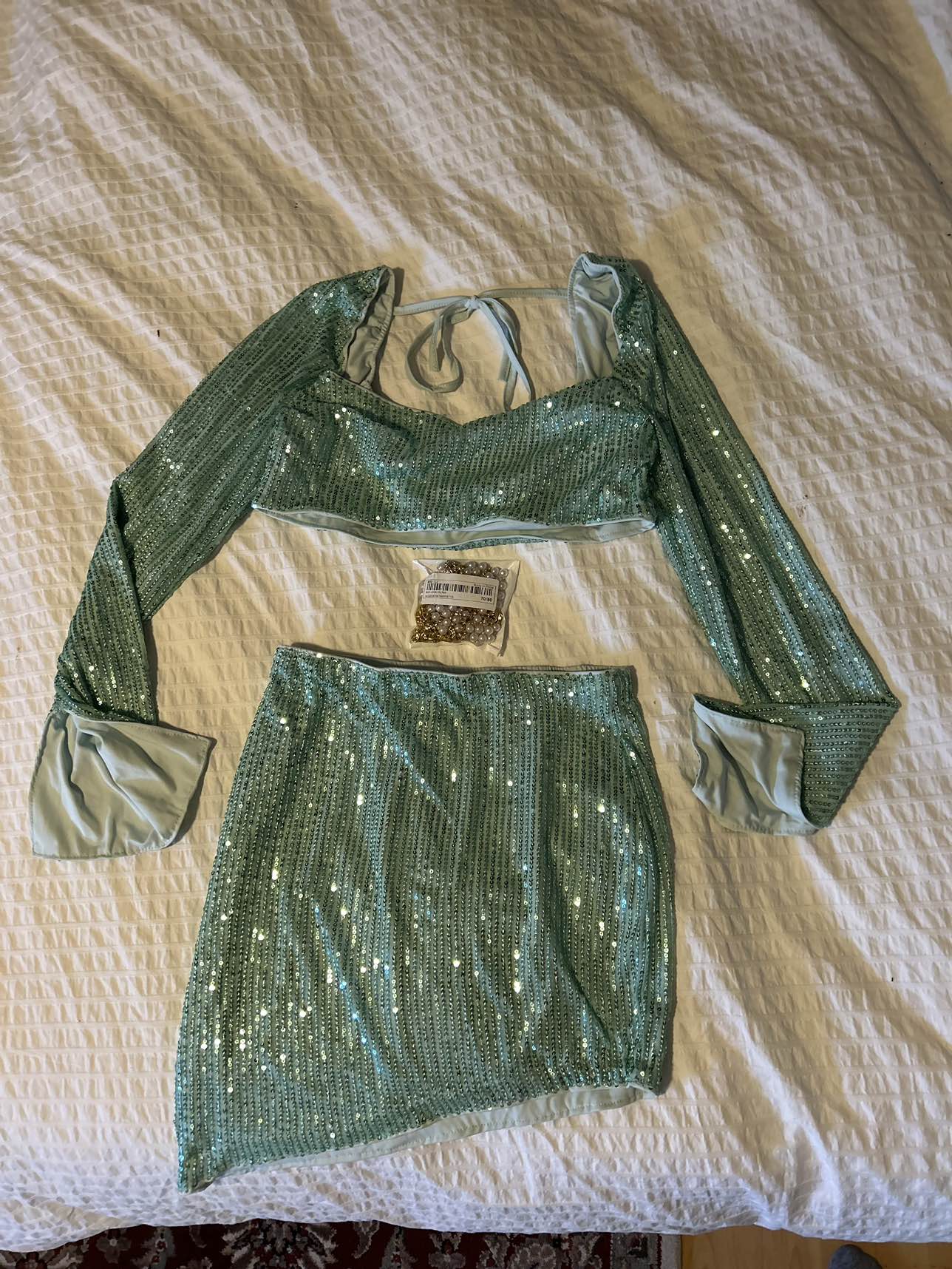 New SHEINBAE Green  sparkly sequin outfit danse/beach skirt top - photo 5