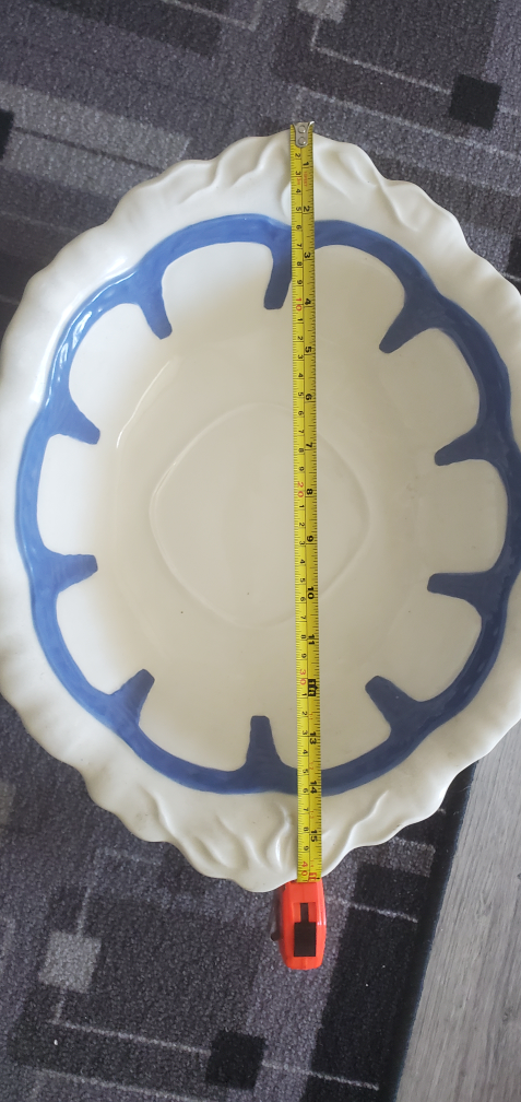antique urn and bowl - photo 2