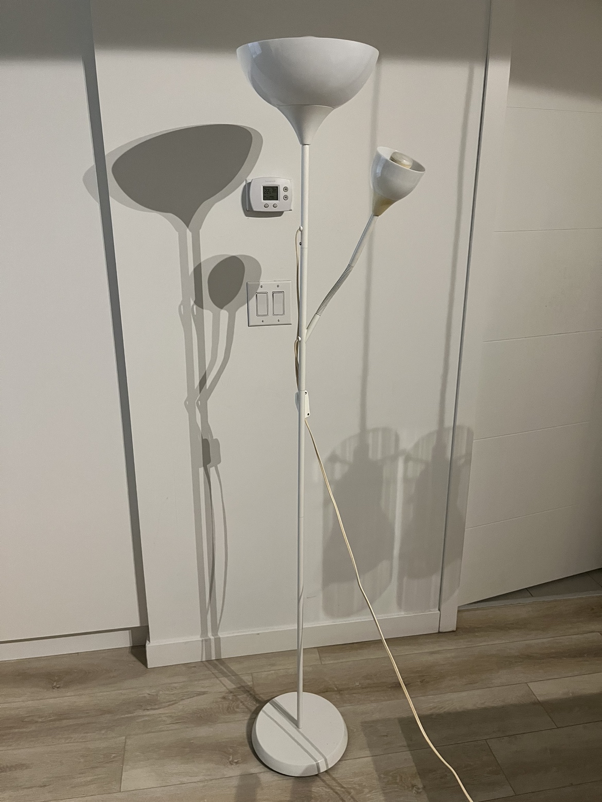 Floor Lamps - photo 3