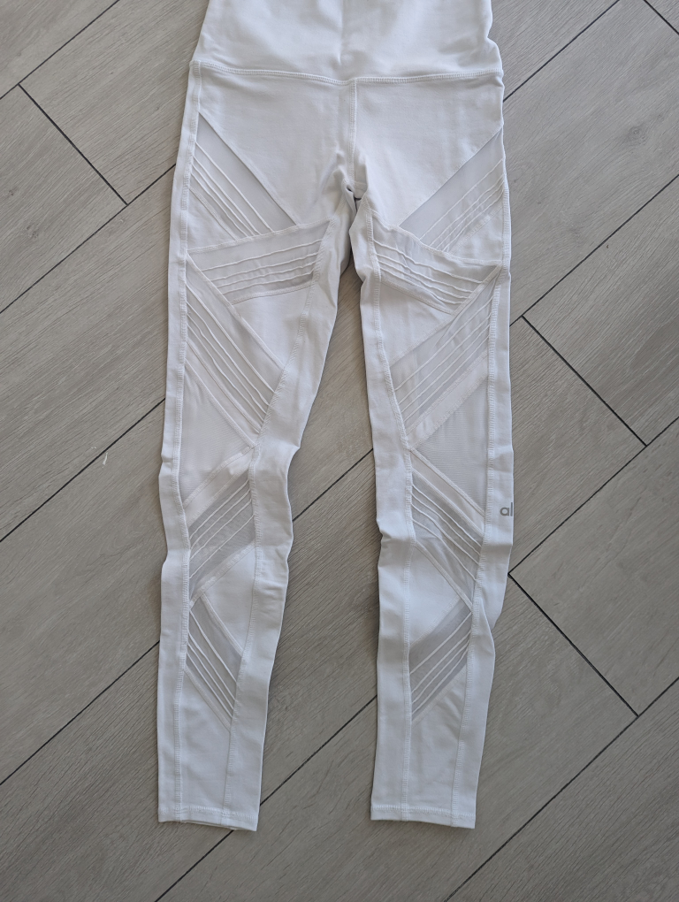 Alo high waist ultimate legging thumbnail