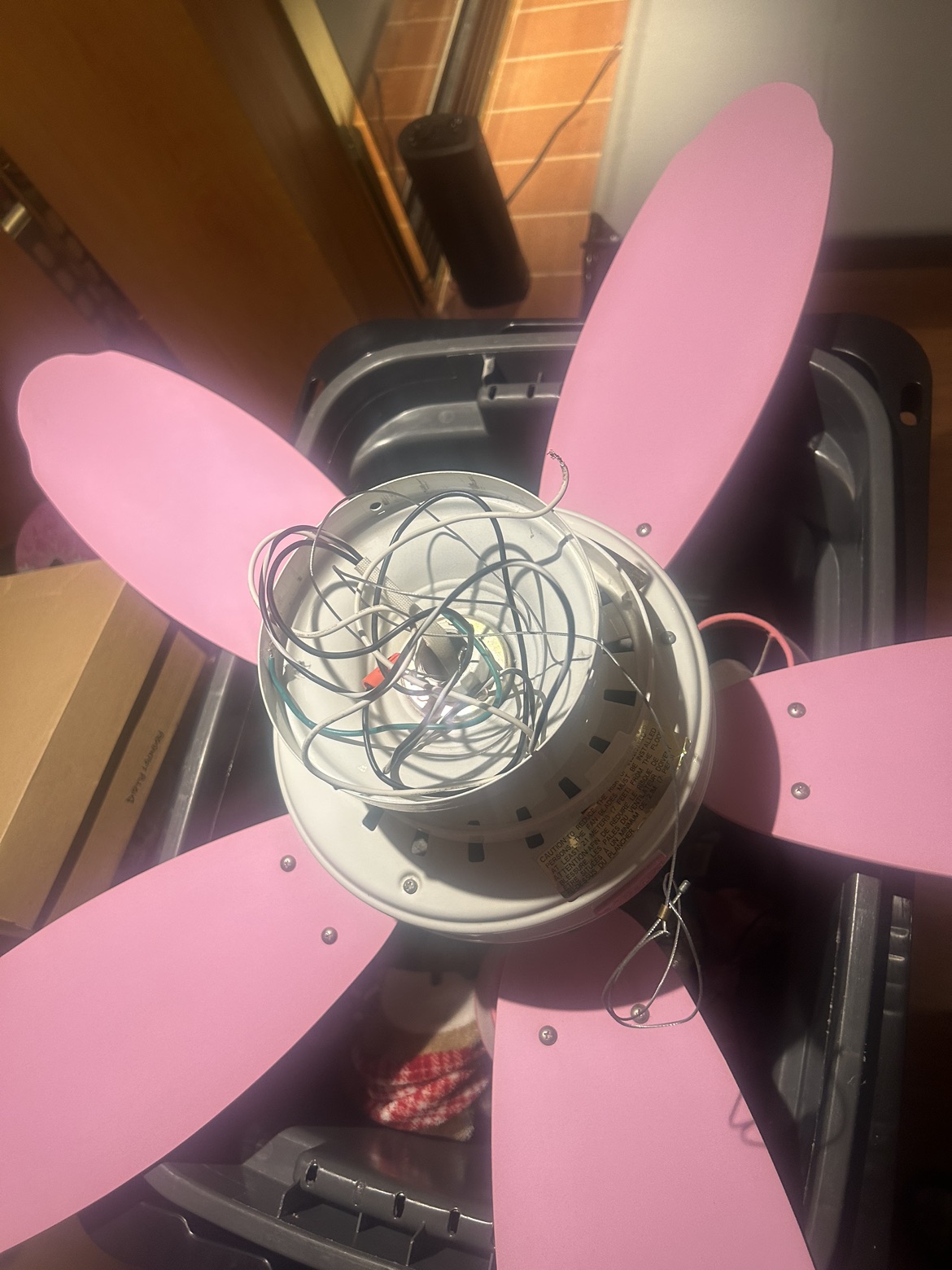 Hunter 44" Dreamland Girls Ceiling Fan - photo 3