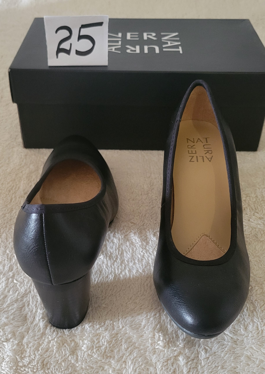 Naturalizer Women's Shoes image indicator(5)