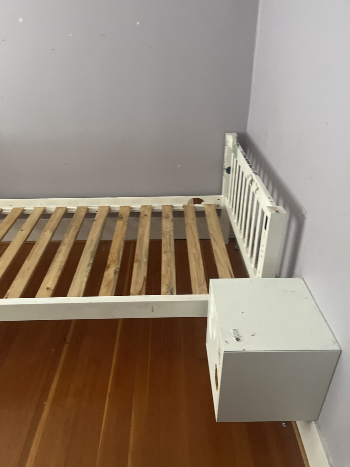 Twin bed/ bunk bed image indicator(2)