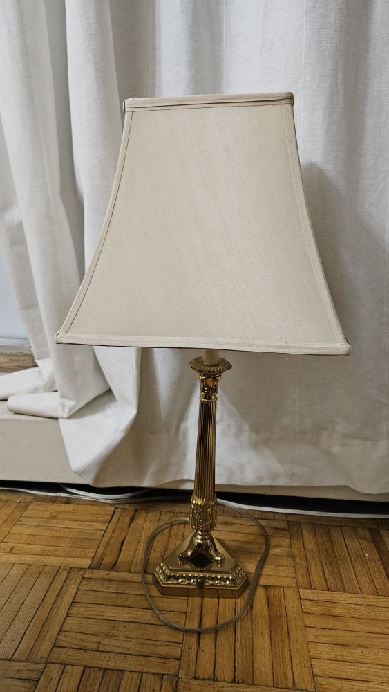 Table lamp - photo 2
