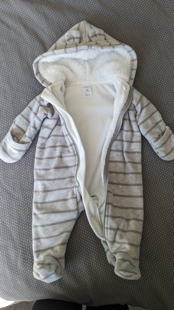 Carter's bunting suit (3 months) thumbnail