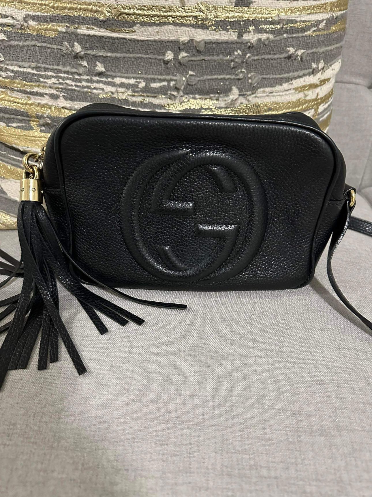 Black leather authentic gucci bag