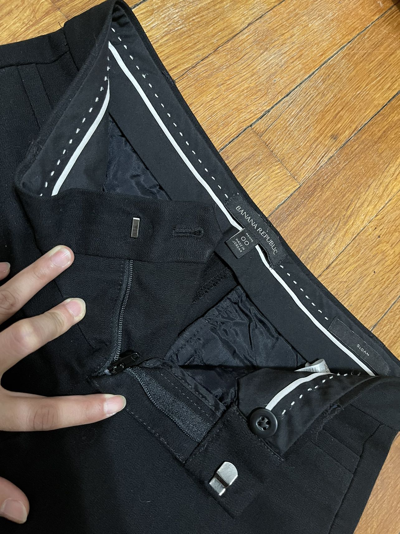 Banana Republic - Sloan Pant Black image indicator(3)