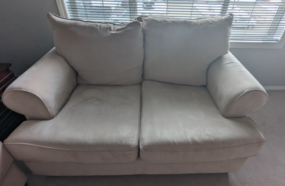 2 Piece Couch Set - photo 2