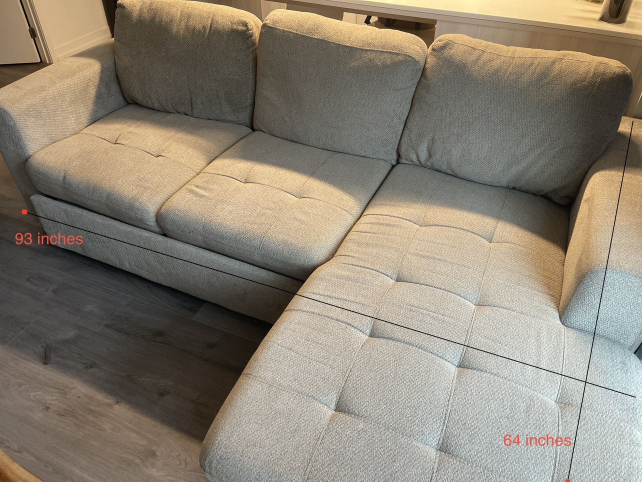 L-Shape Couch (with pull out bed) thumbnail