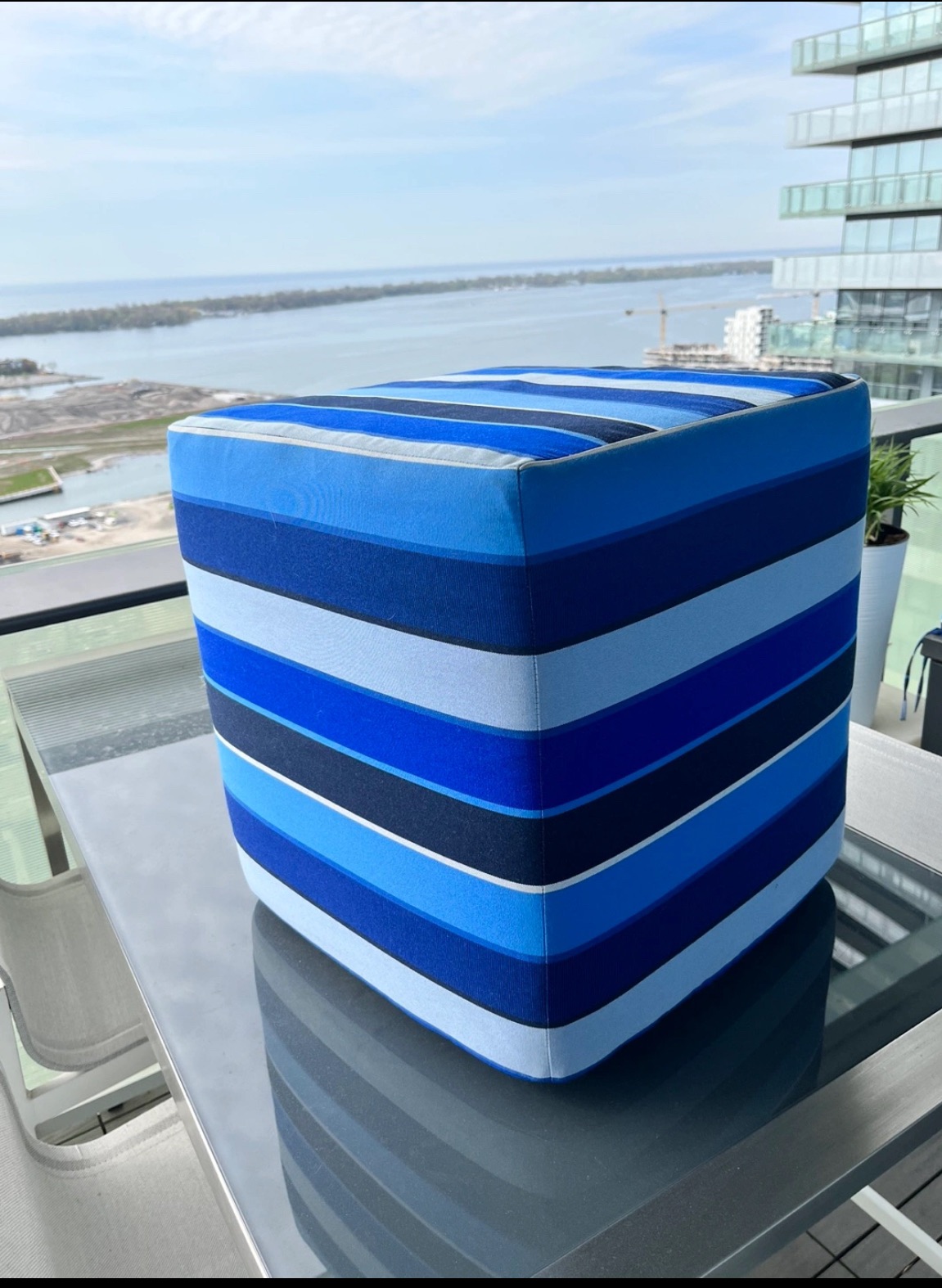 Outdoor stool