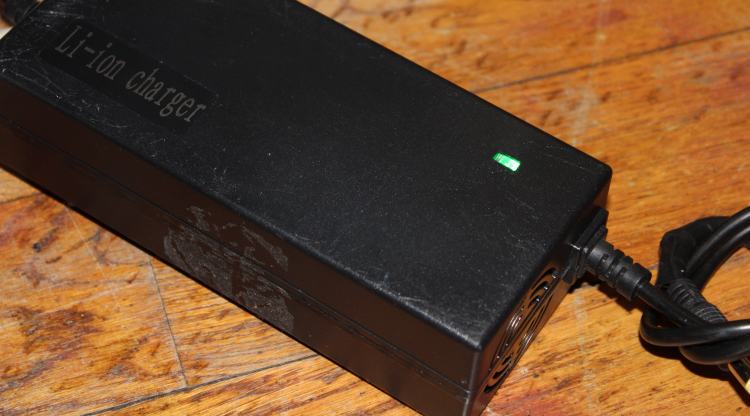 Ebike/Scooter Charger image indicator(2)