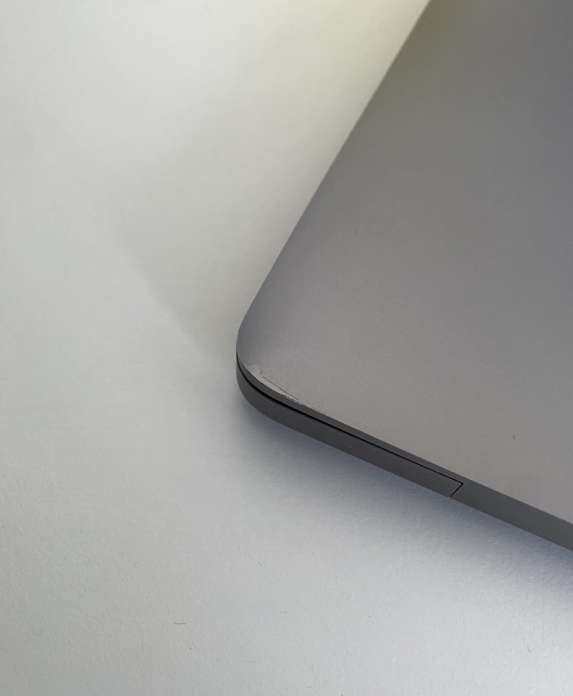 MacBook Pro - photo 3