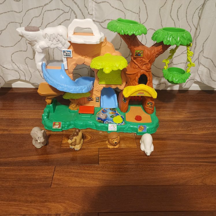 fisher price interactive animal kingdom