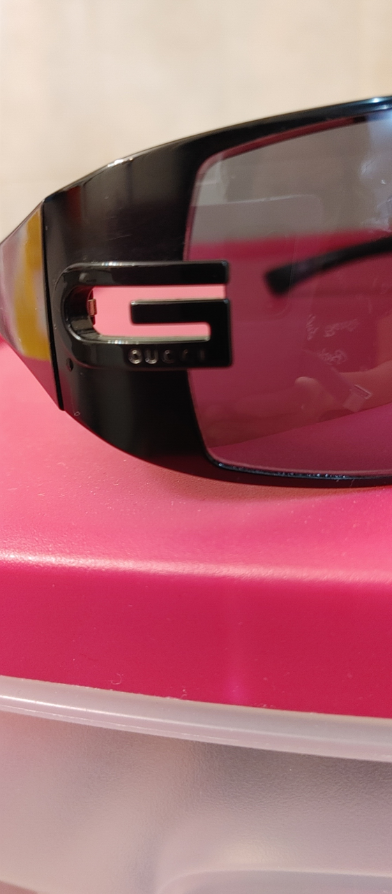 Gucci Sunglasses Men/Women image indicator(4)