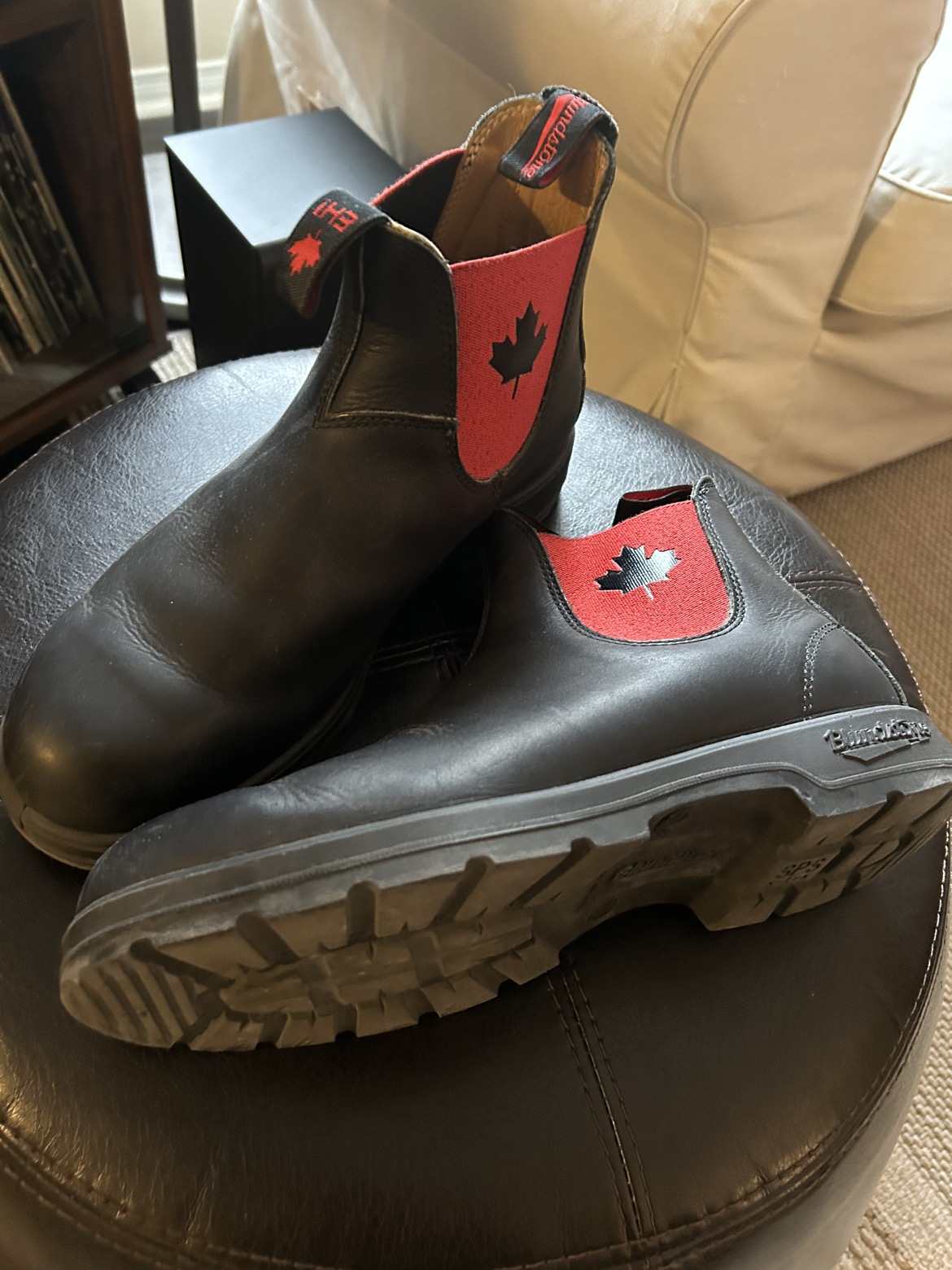 Men’s Blundstones Canada Eh! image indicator(2)