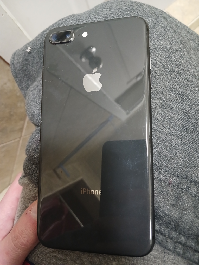 iphone 8+