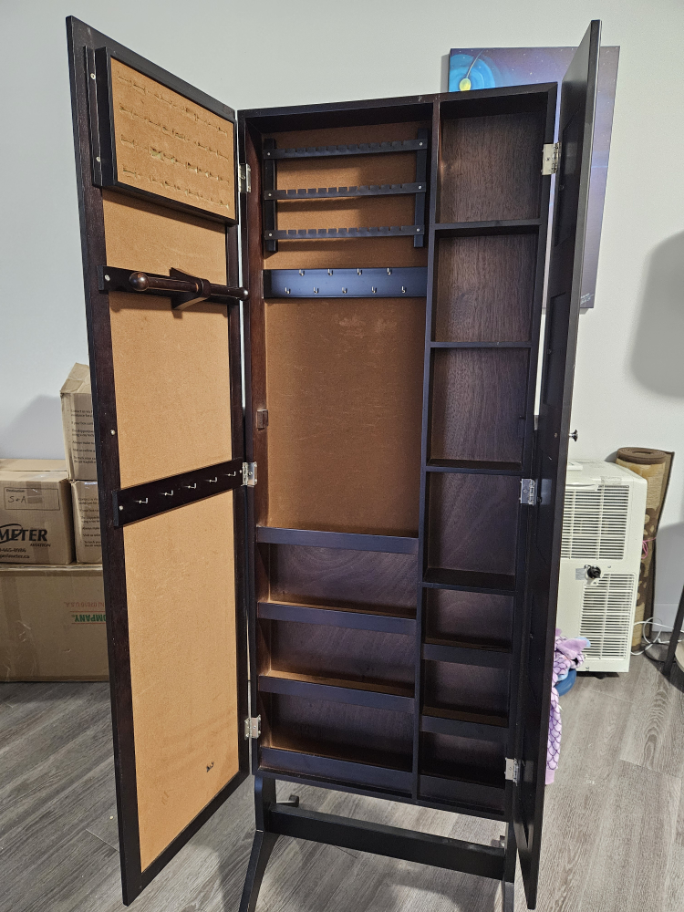 Mirror Jewelry Cabinet - photo 2