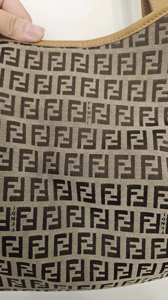 Fendi FF logo Fabric hobo shoulder bag - photo 2