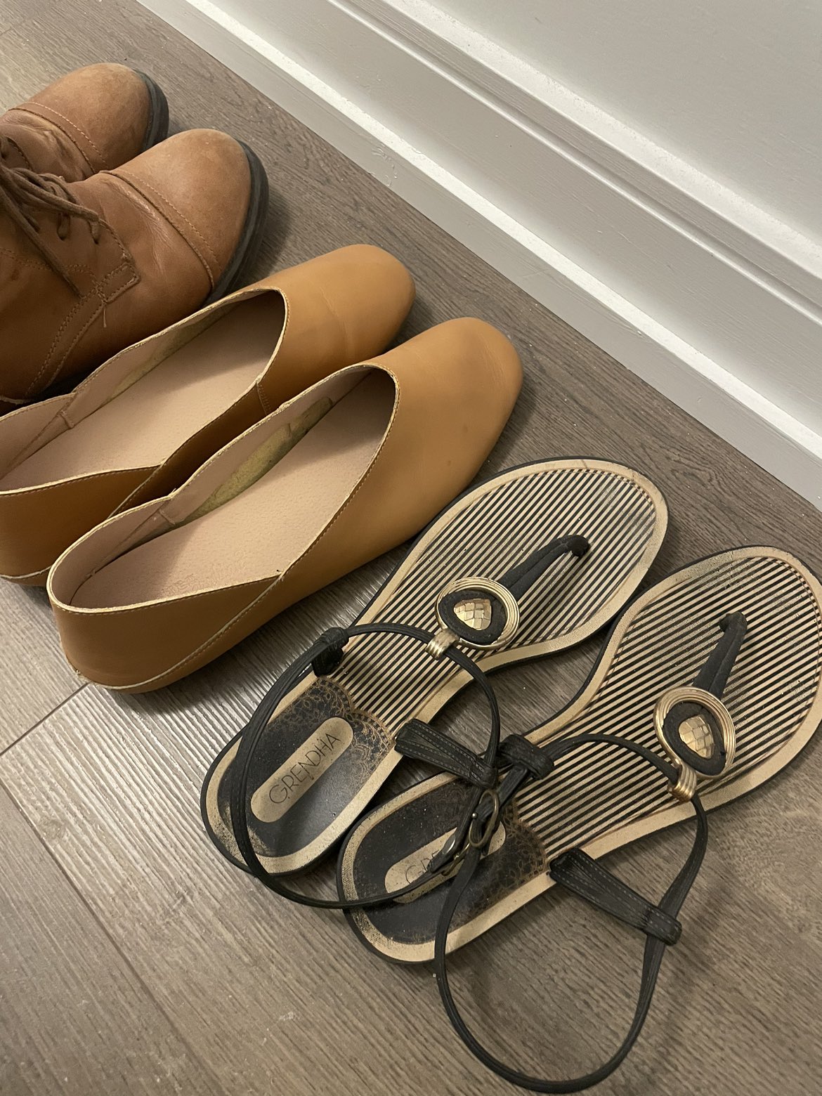 Women 38 /7 size , boots , slip on , sandles - photo 3