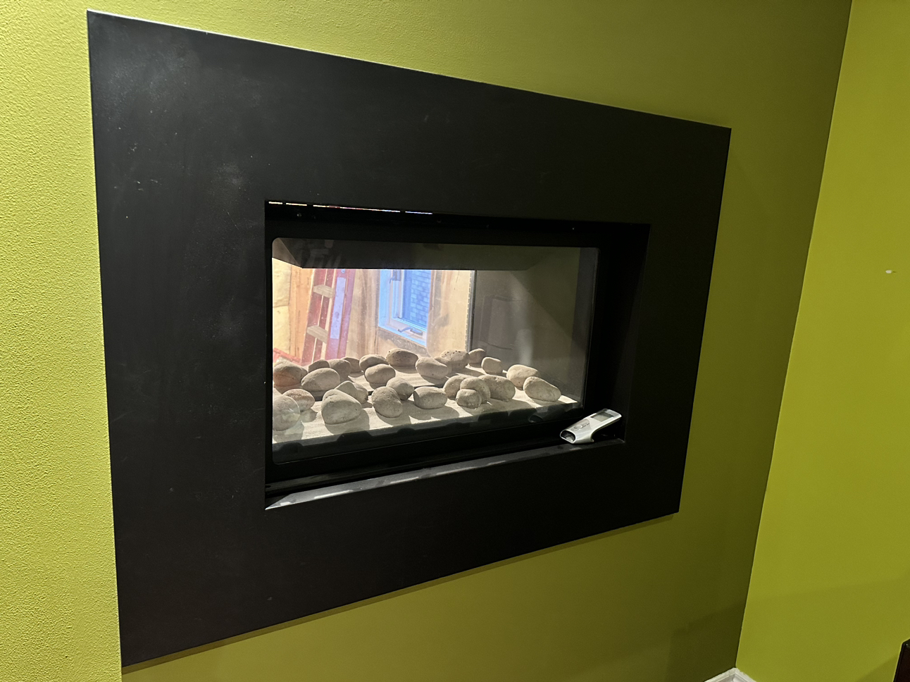 Double sided gas fireplace thumbnail