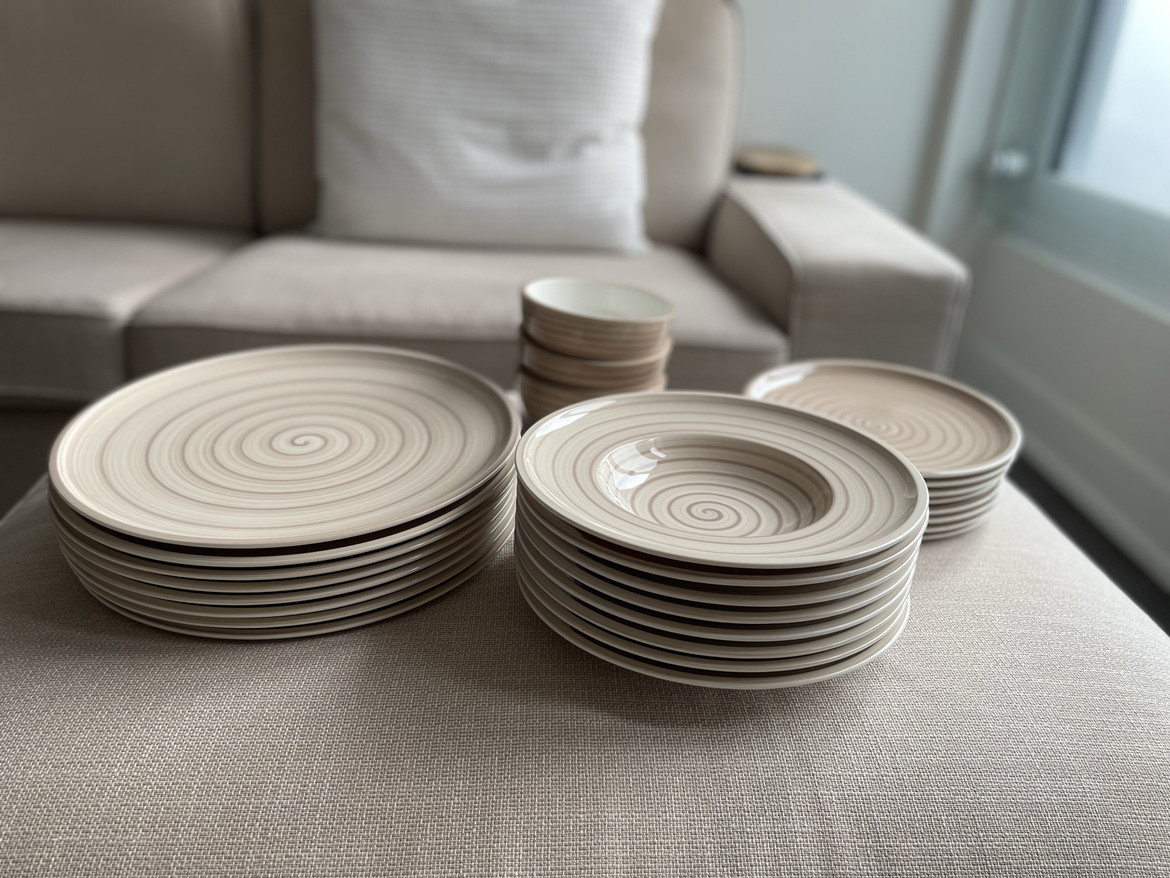 Villeroy & Boch Brand New dining plates set image indicator(5)