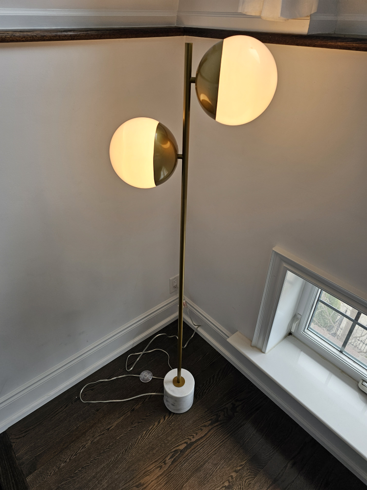 Beautiful MCM style floor lamp - photo 2
