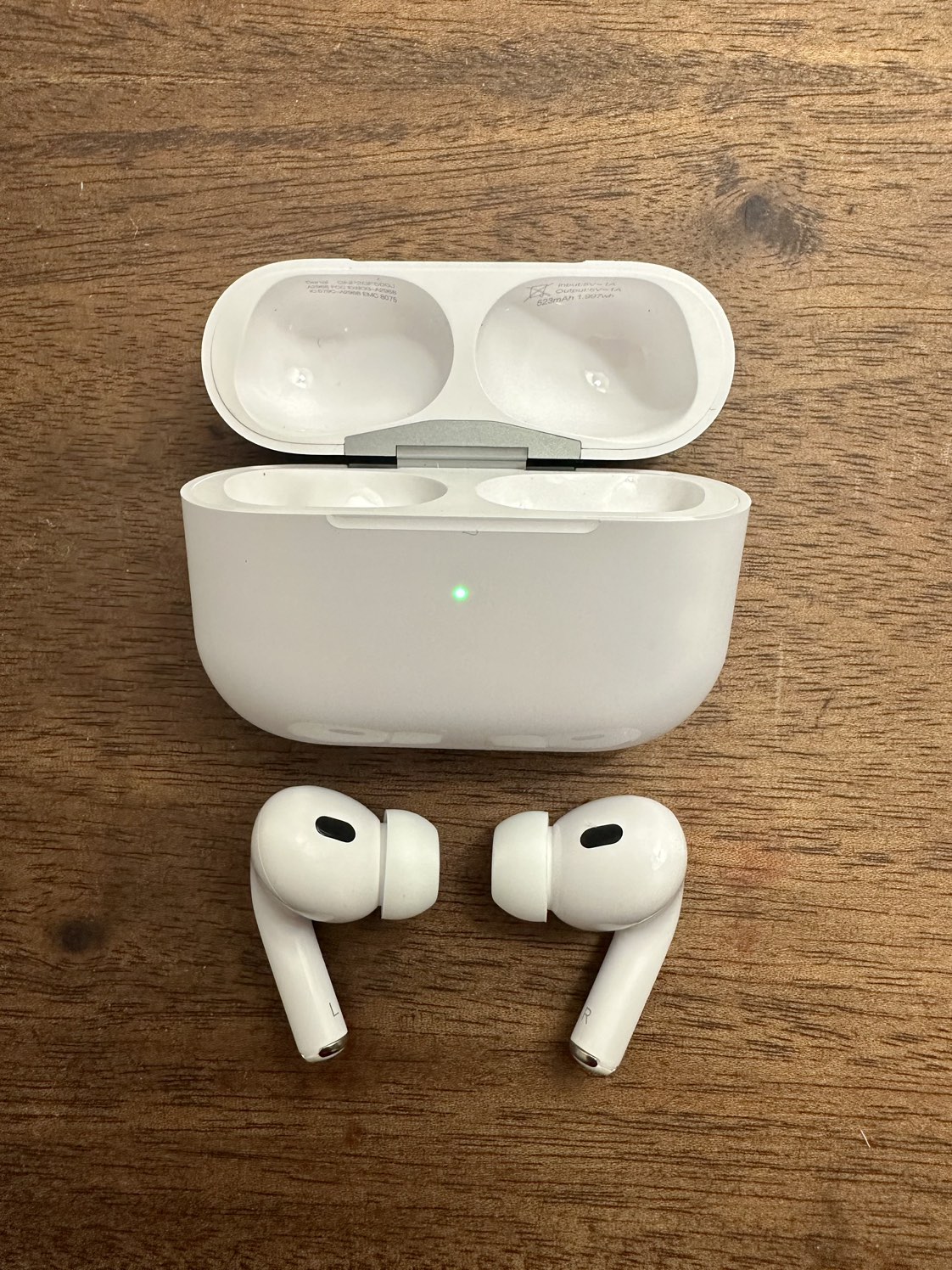 *BEST OFFER* Airpod Pro 2nd Generation with Lightening Charger - photo 2