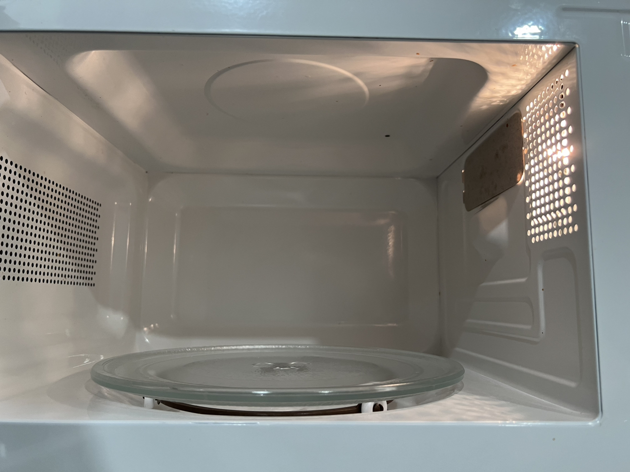 Rca Microwave - photo 3