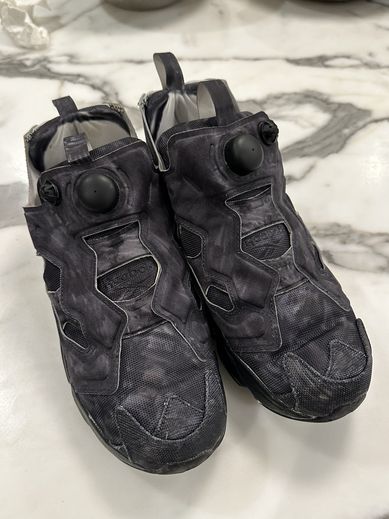 Vetements x Reebok men shoes thumbnail