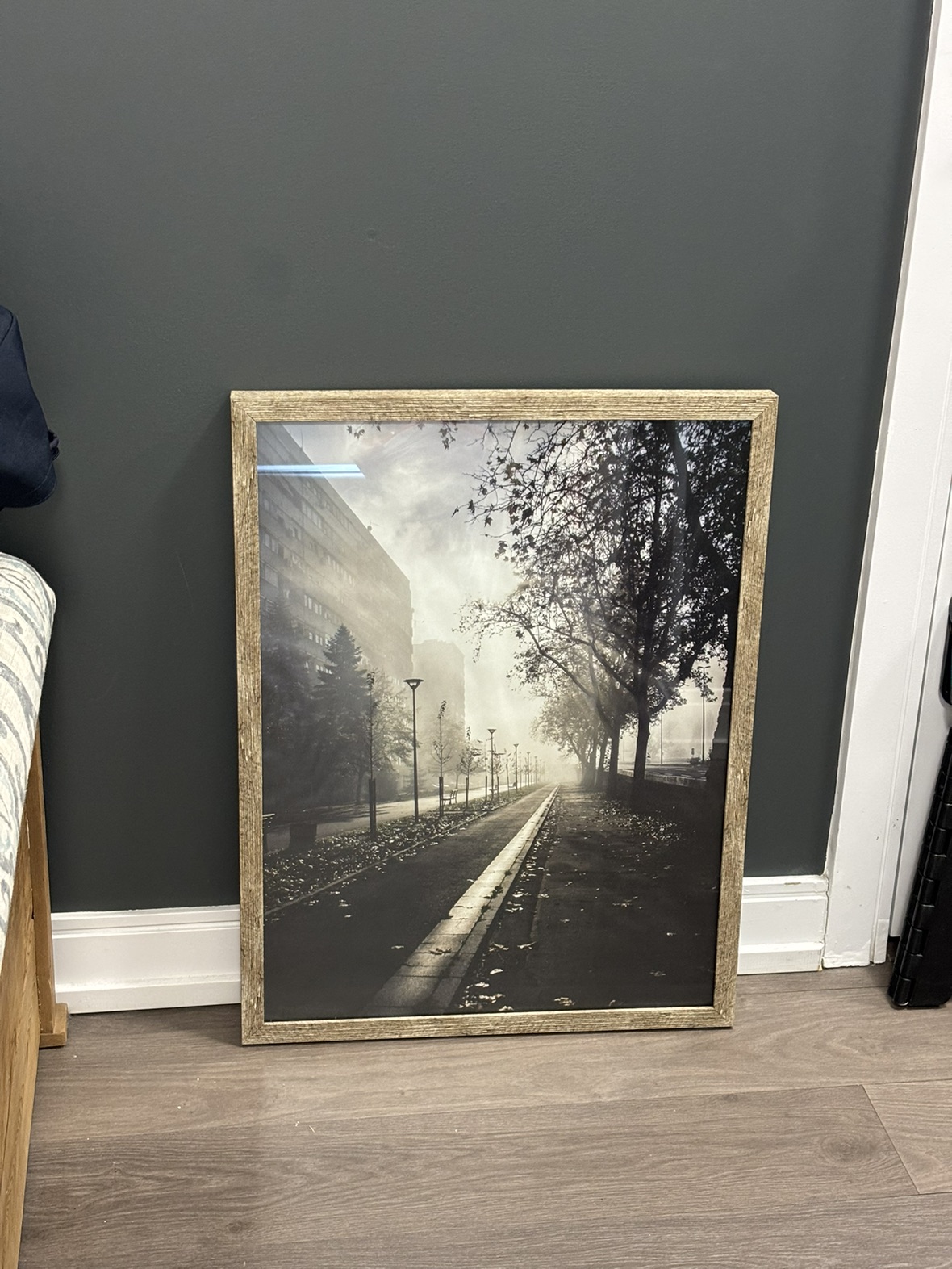 Last day: today | Wooden frame (removable picture) thumbnail