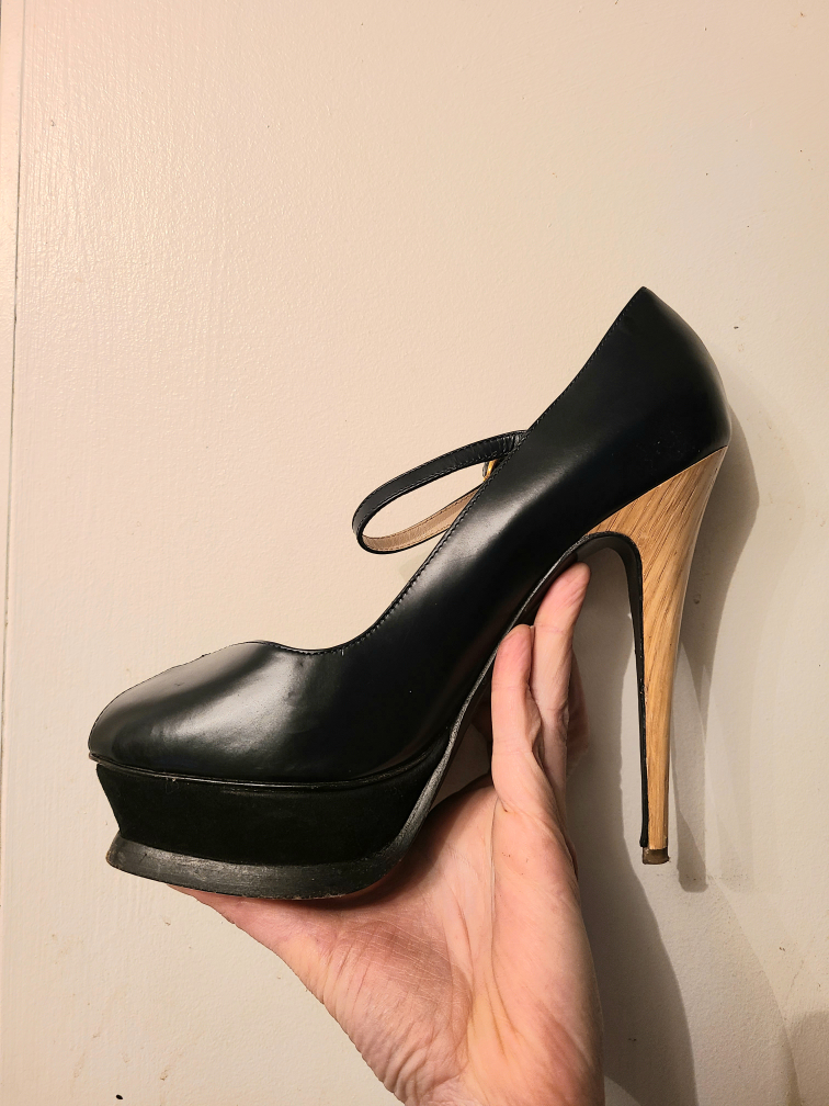 Vintage YSL Heels (Yves Saint Laurent Restored) image indicator(2)