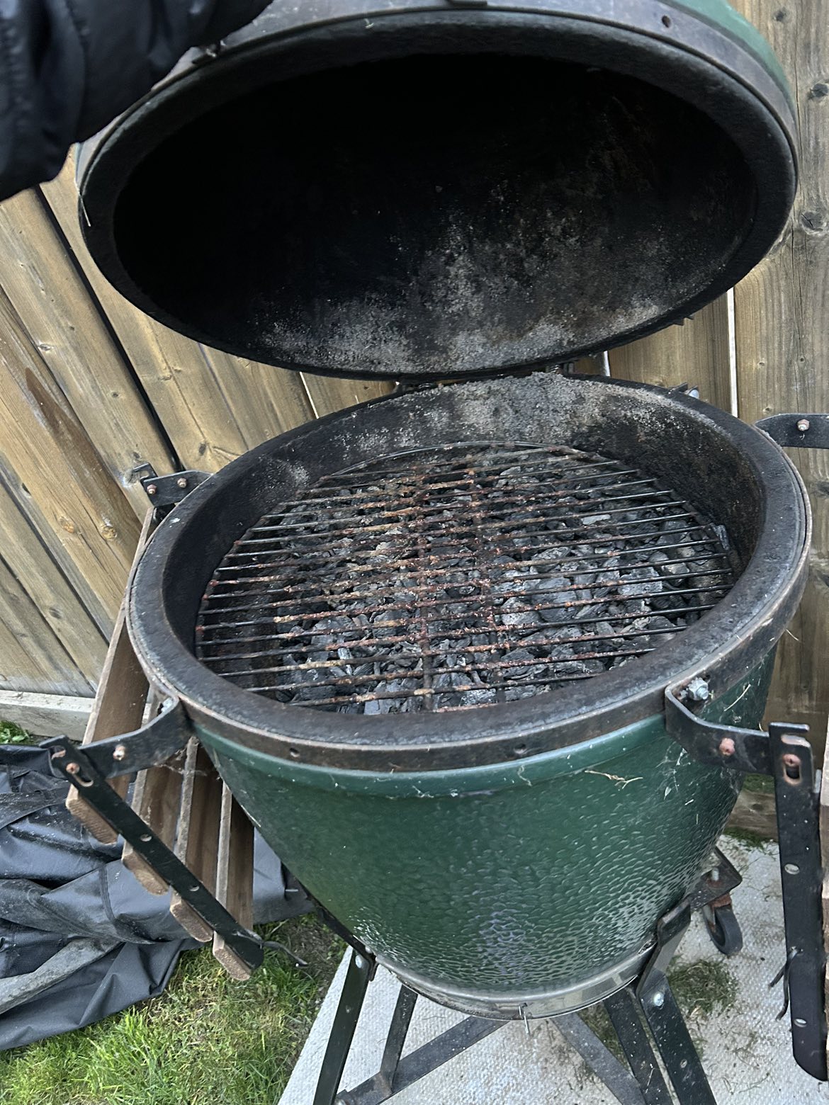 Large Big Green Egg smoker bbq image indicator(2)