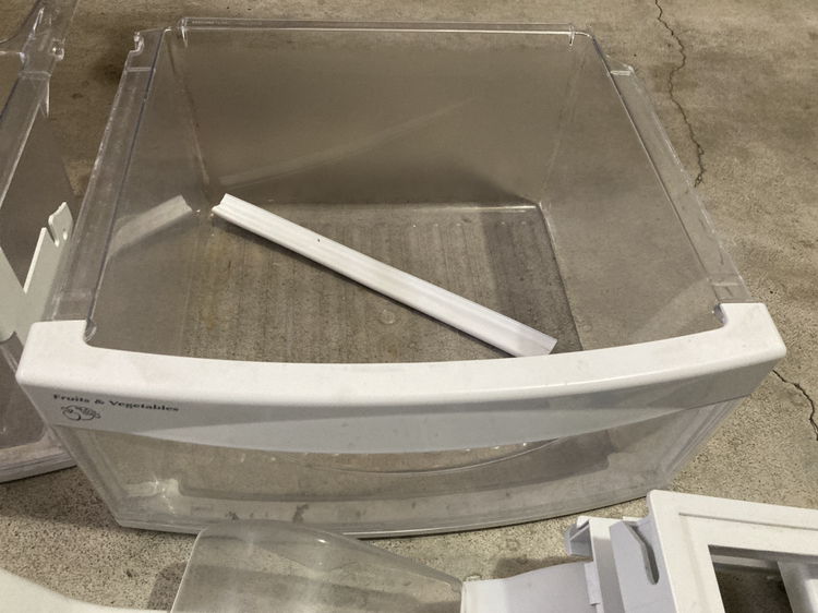 Ge 32” refrigerators’s part - photo 4