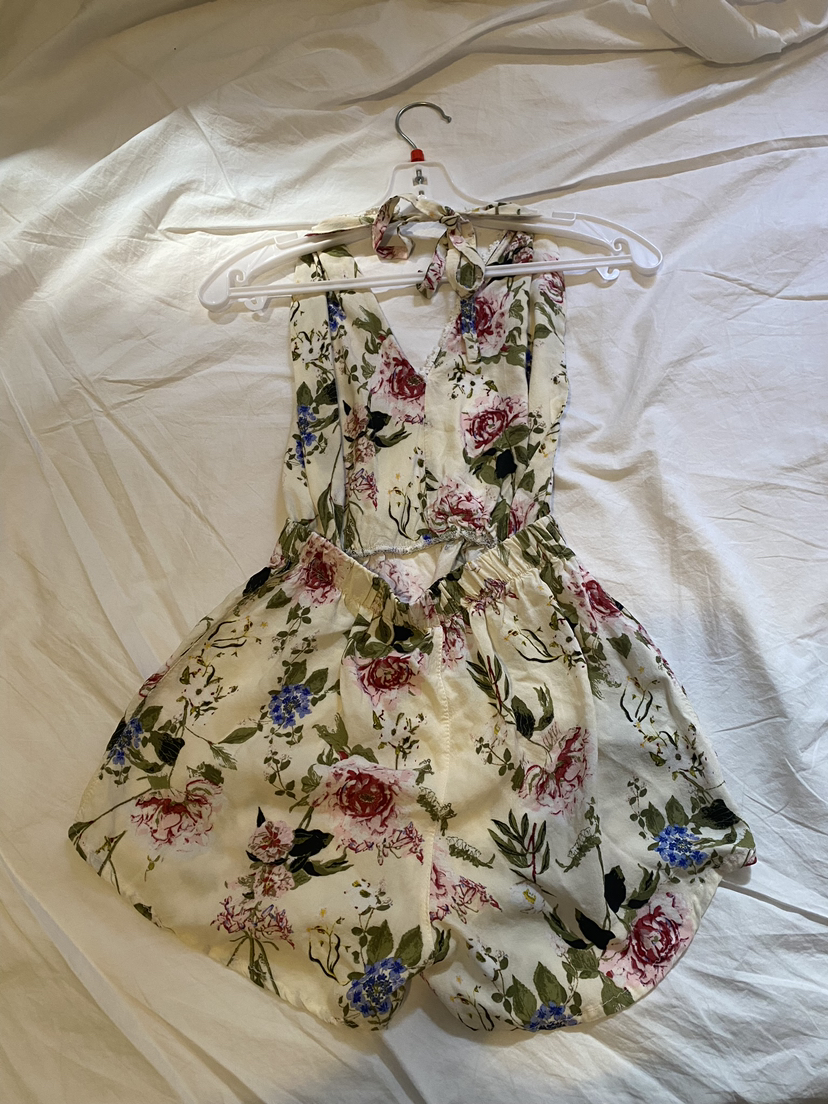 Floral romper halter with open back - photo 2