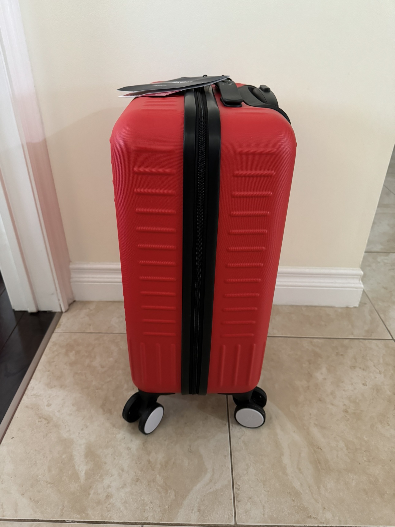Brand new Reebok carry on luggage - photo 3