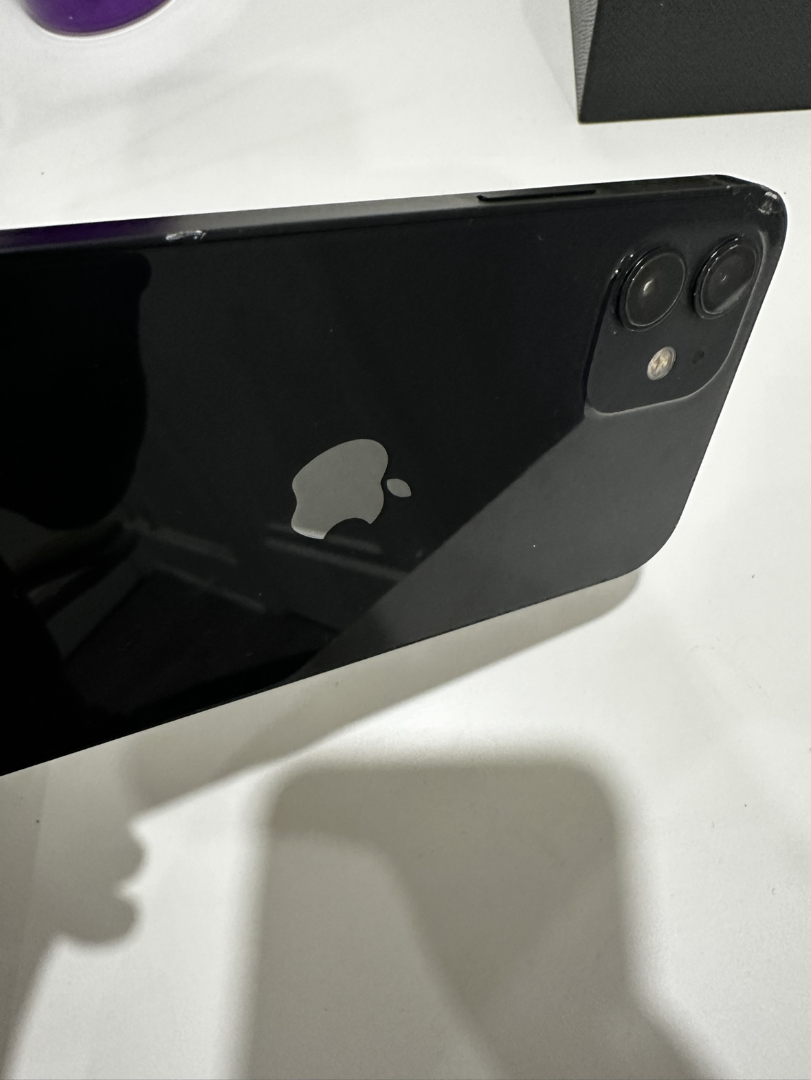Giveaway price iPhone 12 . Fastest finger🔥 grade asap