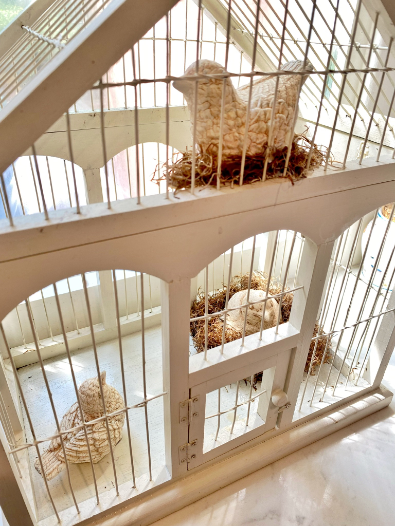 Super cute large birdcage w/ 3 ceramic antiqued birds & nest. image indicator(6)