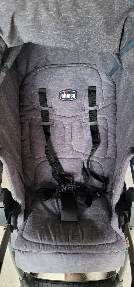 chicco stroller & baby seat - photo 4