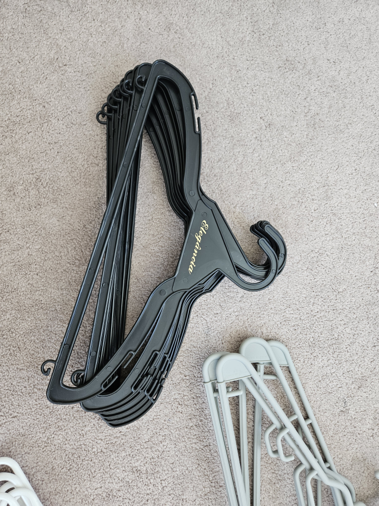 hangers - photo 2