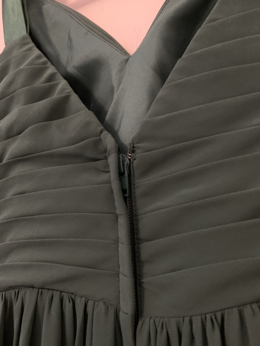 Prom dress (or other special occasion!) Size 4 #freecycle - photo 5