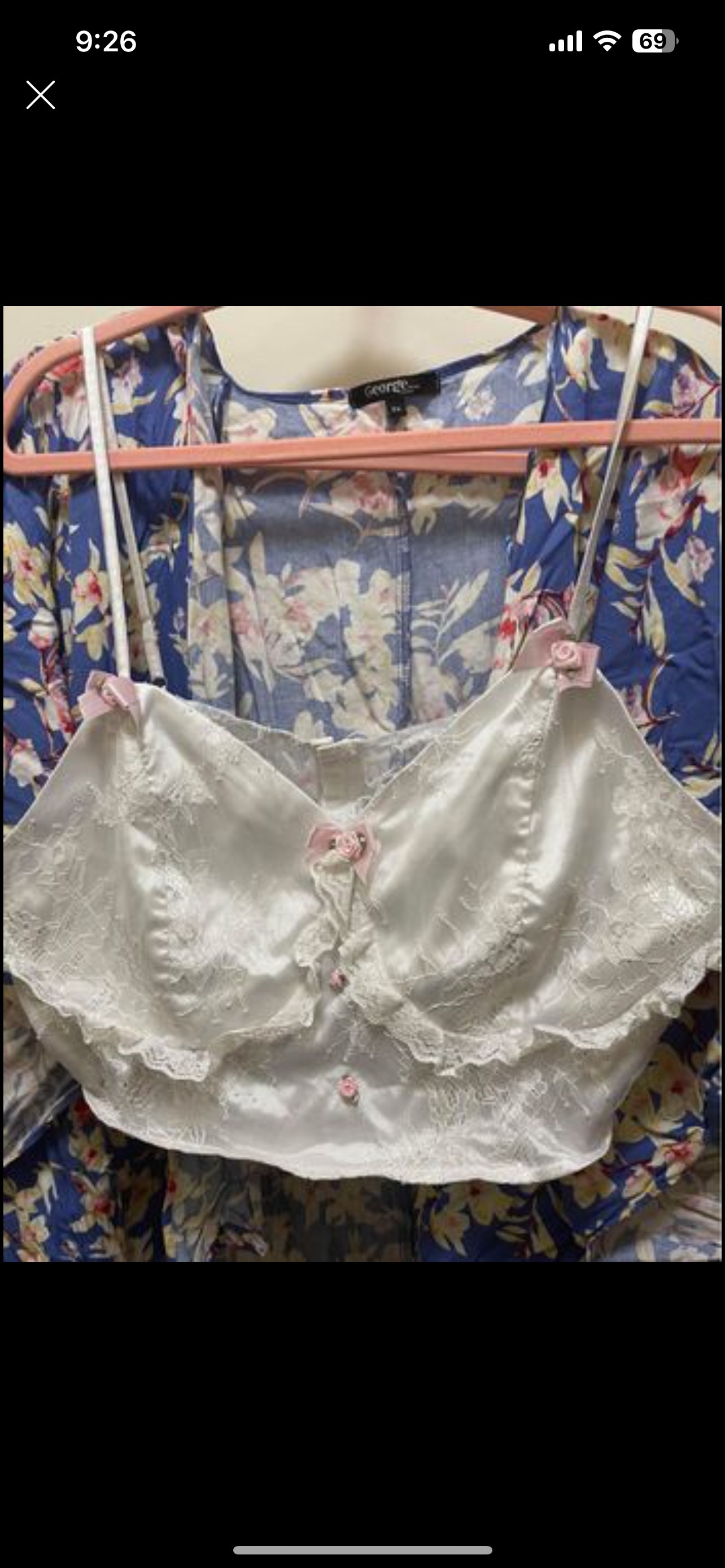 White top #freecycle thumbnail