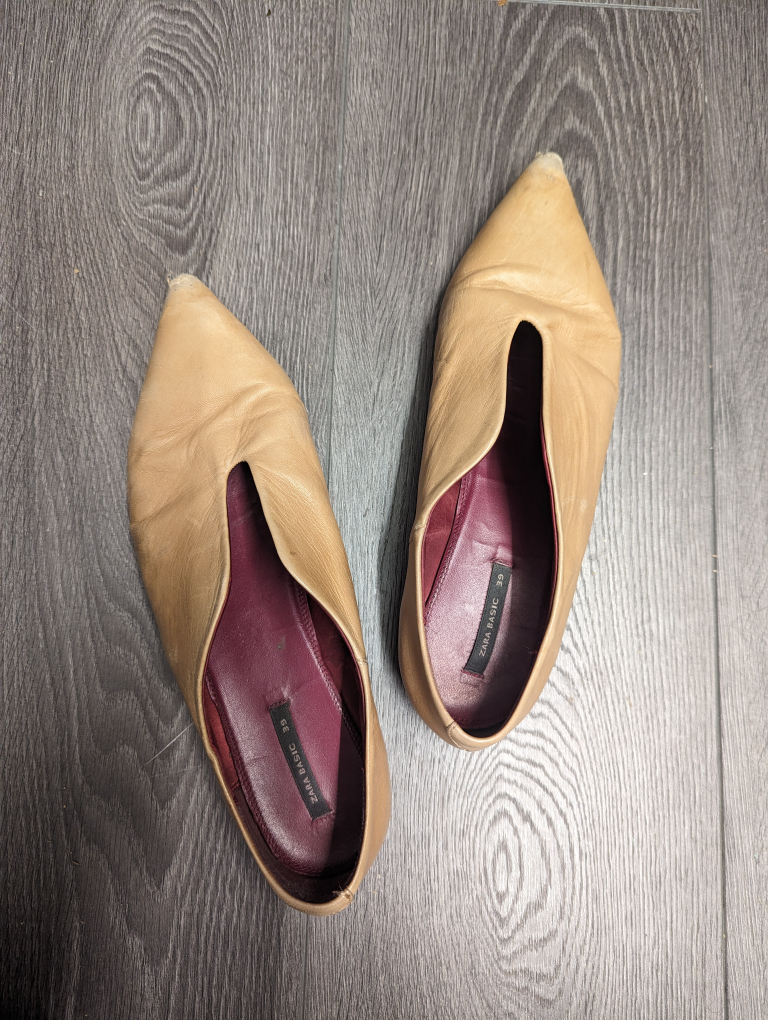 Women's Elfin Flat 9 image indicator(3)