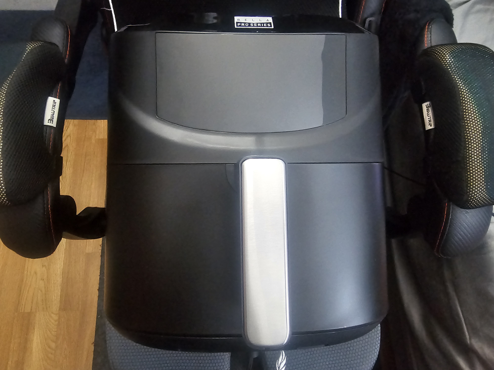 Digital Air fryer Bella pro series 8-qt - photo 3