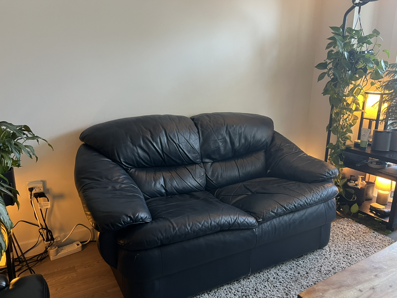 Dark navy leather couch - photo 2