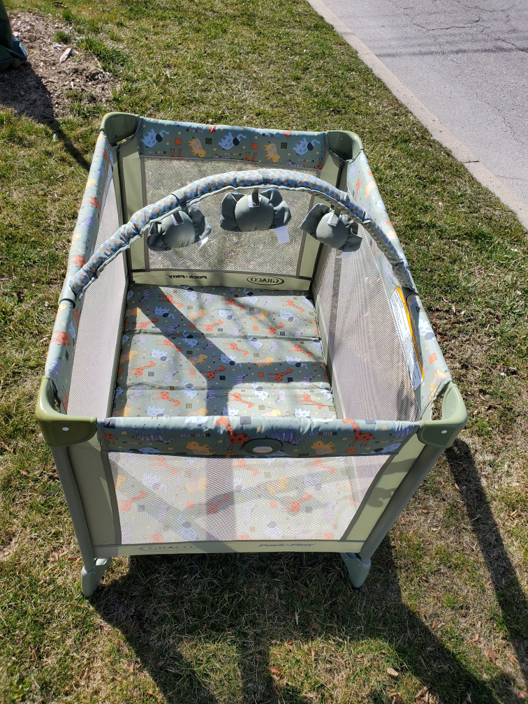 Graco pack n play  mint condition thumbnail